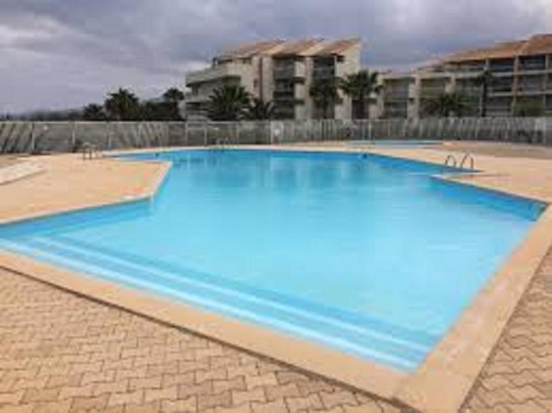 Les Goellettes : Vue Mer Et Piscine Saint-Cyprien  Exterior foto